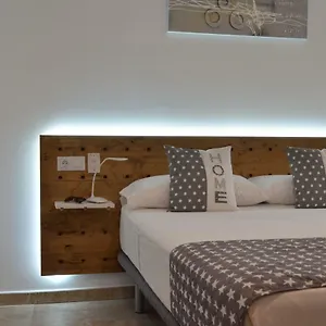 Arkadia 2.2 Appartement Roses